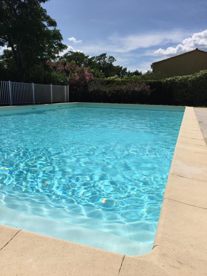 Appartement Residence Prive Avec Parking Wifi Clim Piscine アヴィニョン エクステリア 写真