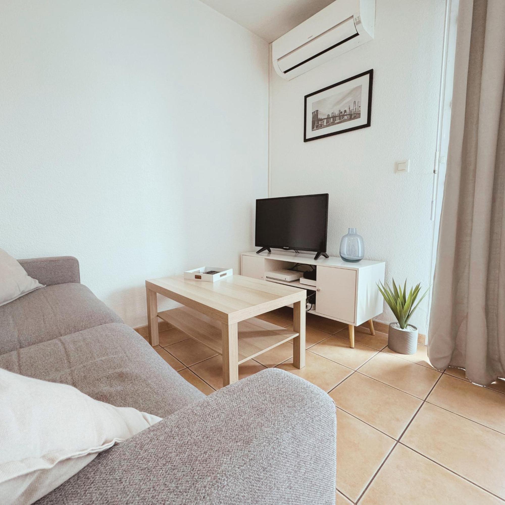 Appartement Residence Prive Avec Parking Wifi Clim Piscine アヴィニョン エクステリア 写真
