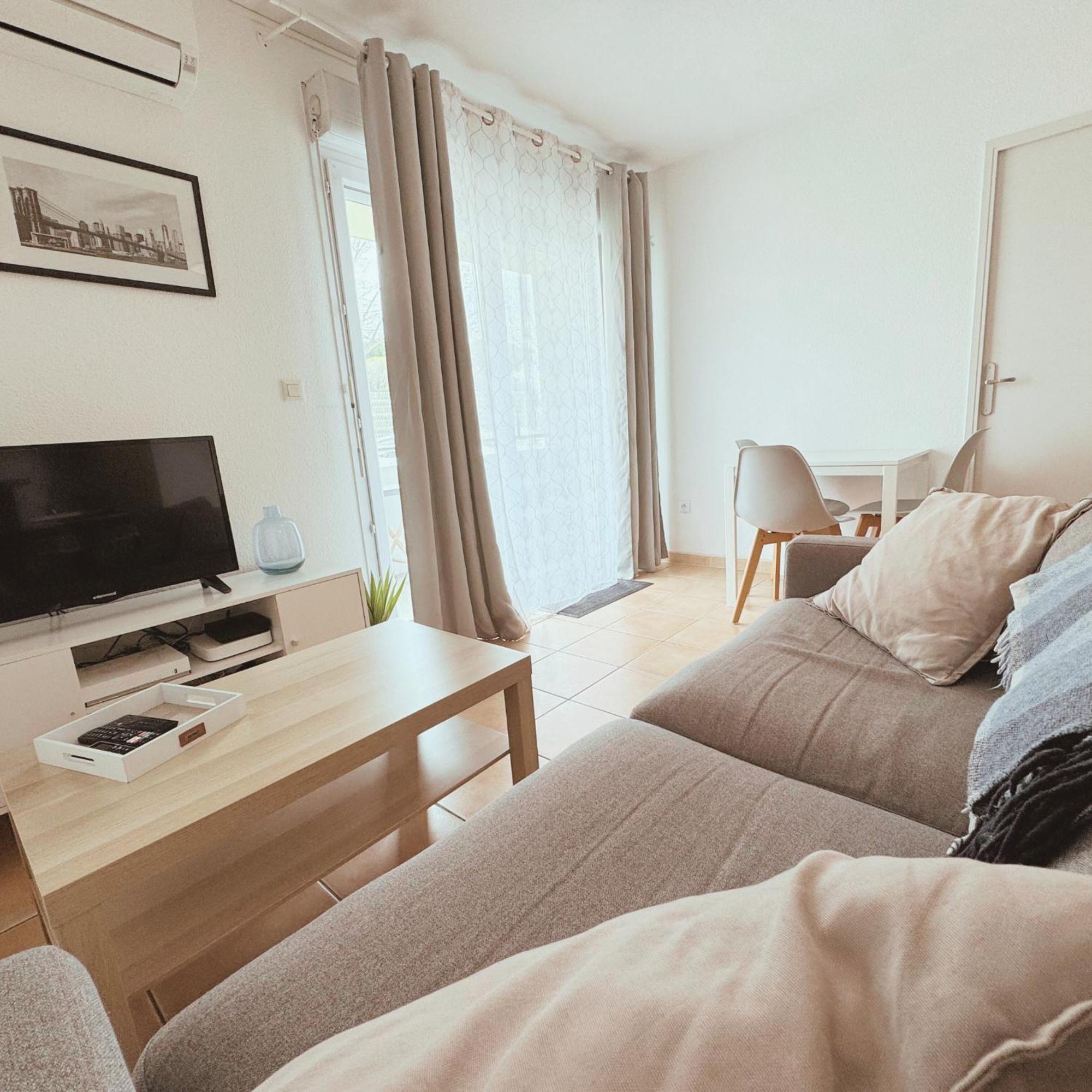 Appartement Residence Prive Avec Parking Wifi Clim Piscine アヴィニョン エクステリア 写真