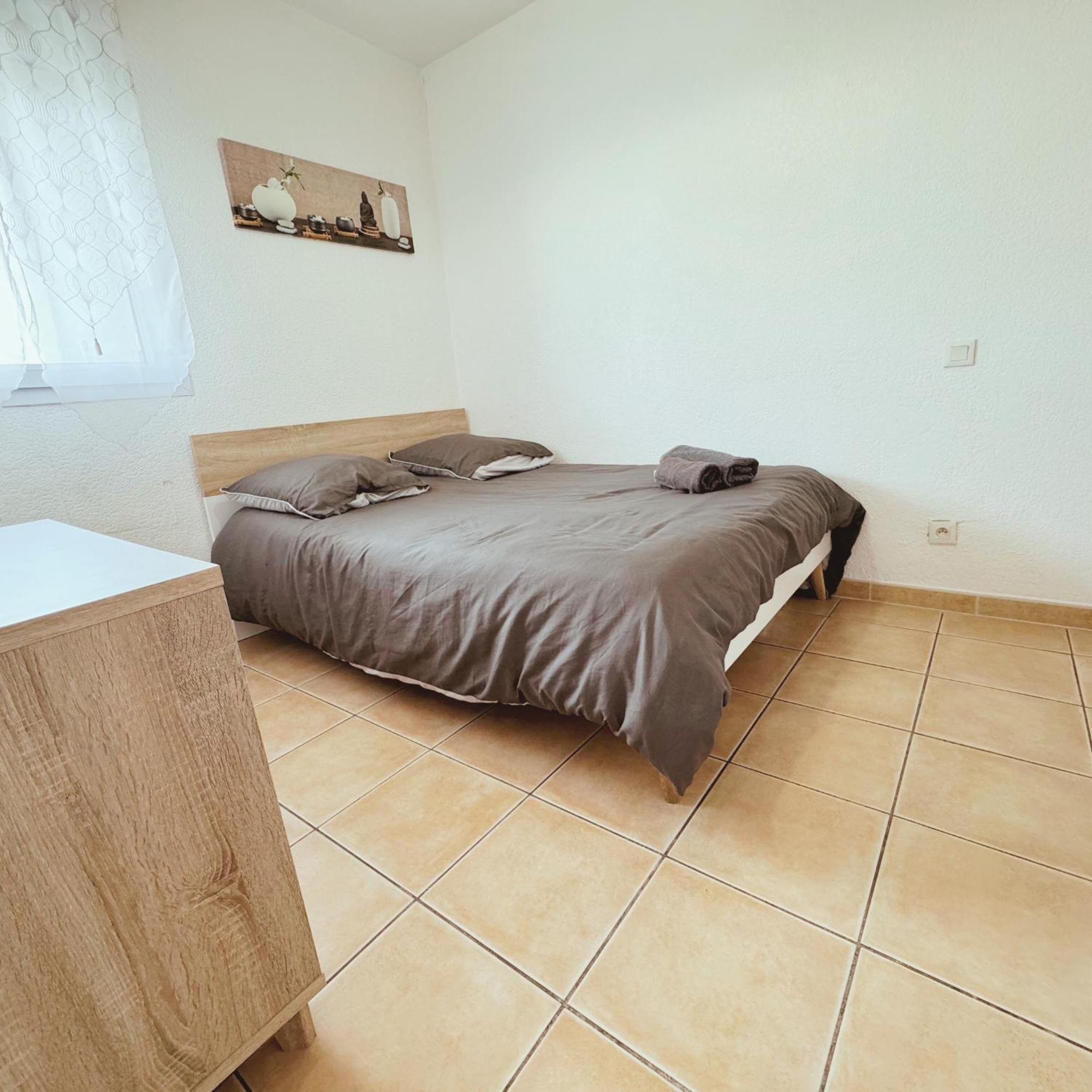Appartement Residence Prive Avec Parking Wifi Clim Piscine アヴィニョン エクステリア 写真